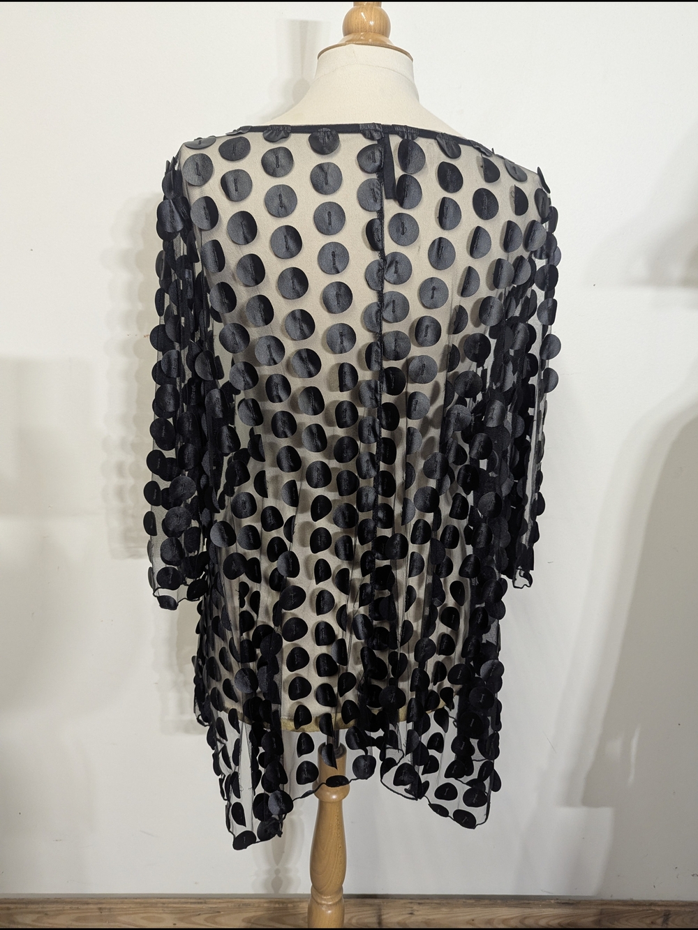 IC Connie K Black Sheer Polka Dot Overlay Top M Loose Fit Trendy - Picture 6 of 11